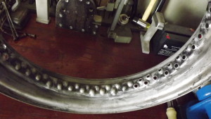 начинаем сверление.