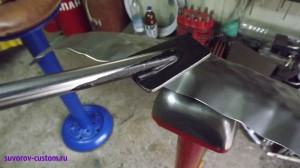 выравнивание волн или гофров на крыле