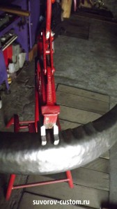 выдавливание гофров на крыле